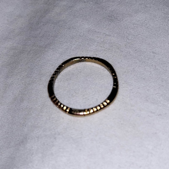 Ring assortment - Picture 6 of 15